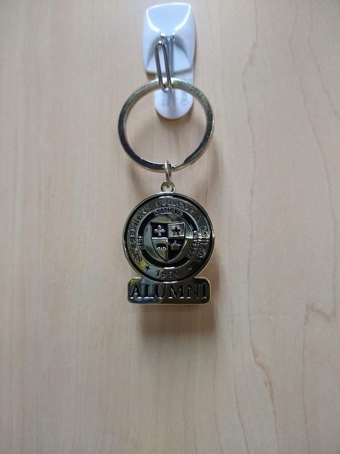 SSES KEYCHAIN ALUMNI BRASS